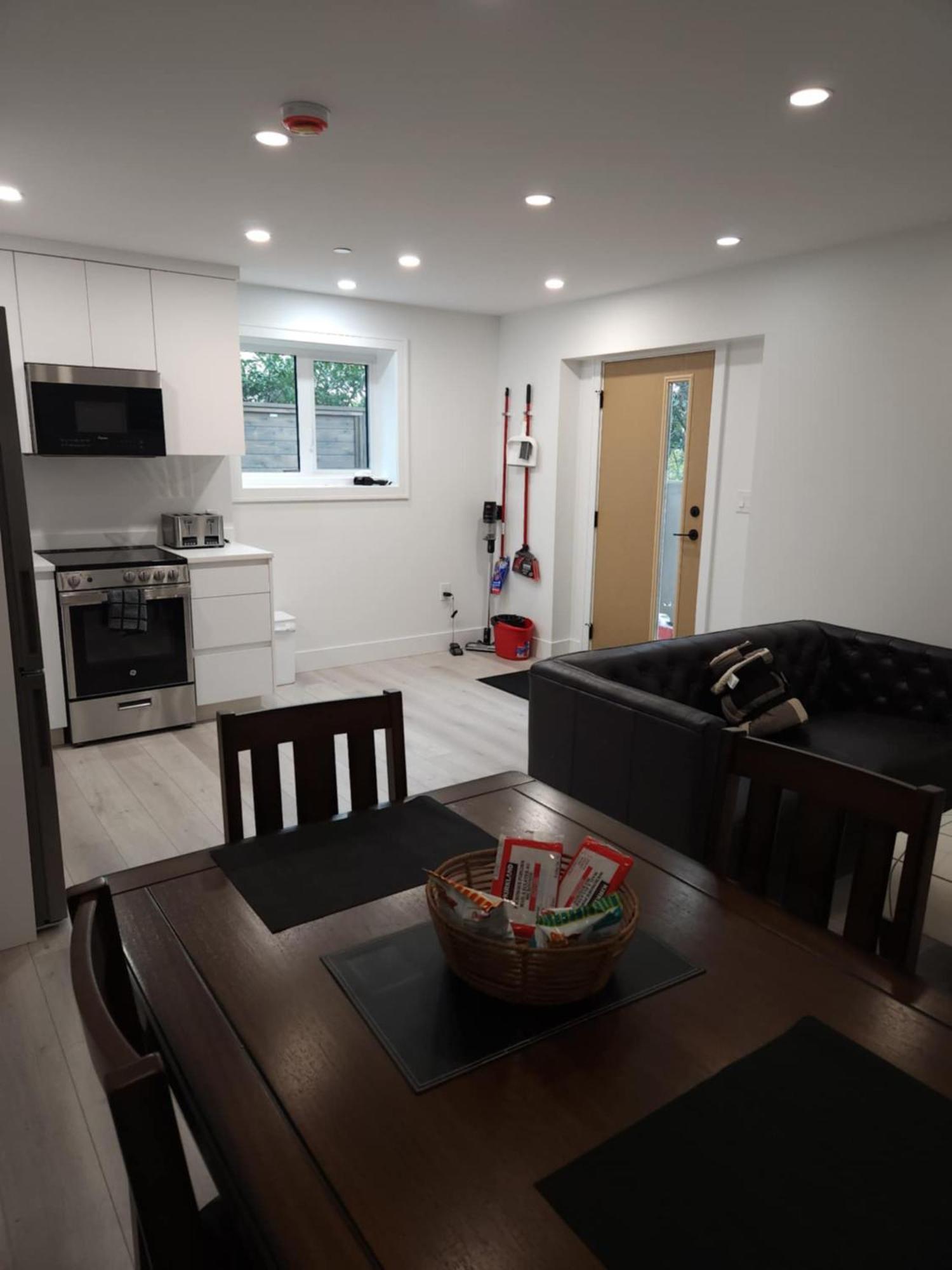 Signature Elegant Private Entrance Condo 1Br Haven Vancouver Luaran gambar